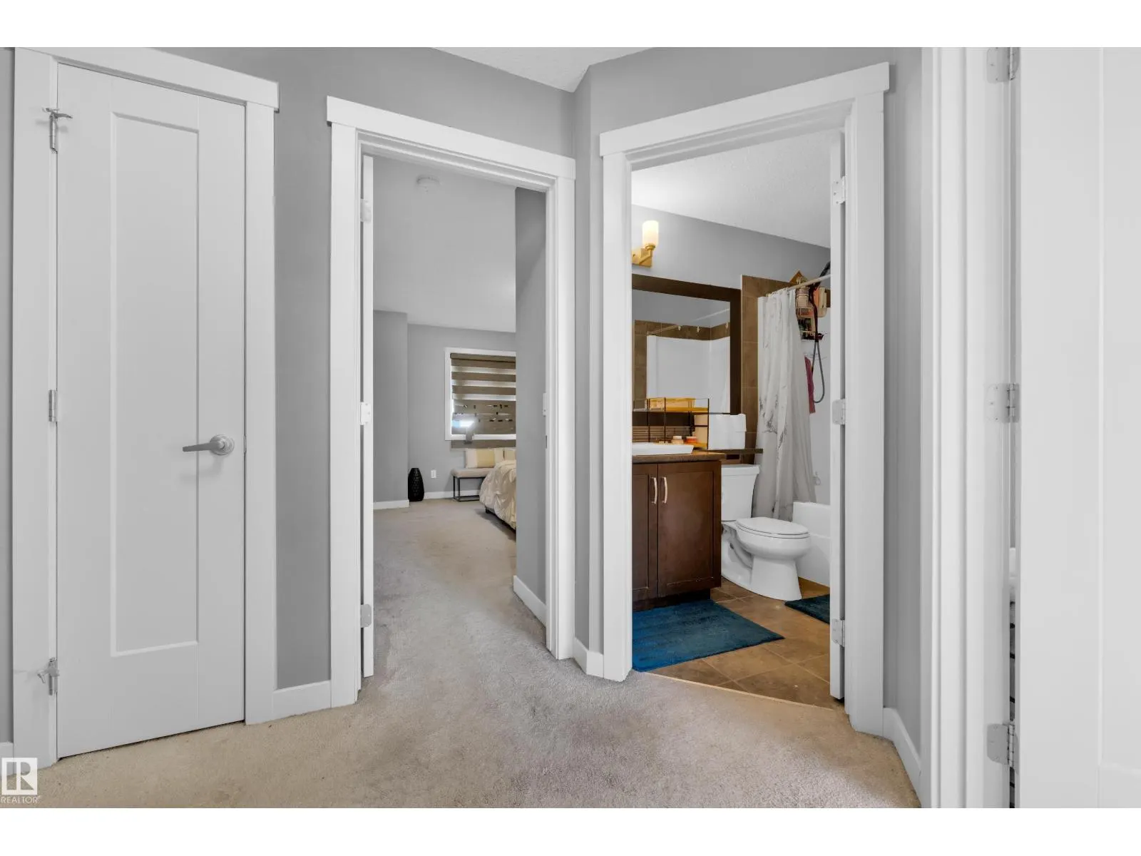 #22 4205 30 ST NW