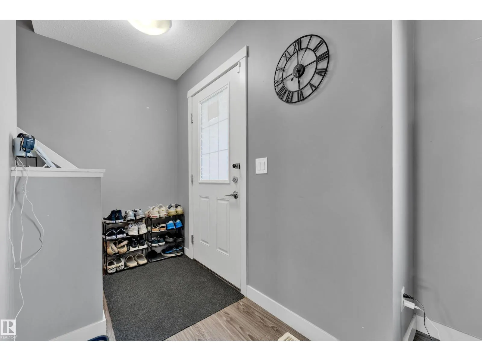 #22 4205 30 ST NW