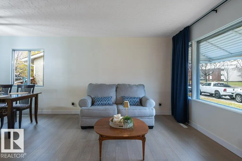 9231 149 ST NW