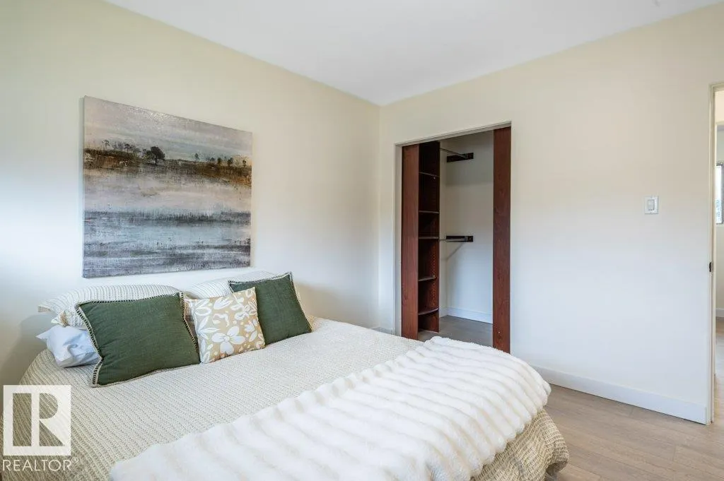 9231 149 ST NW