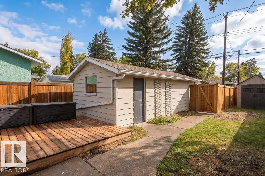 9231 149 ST NW