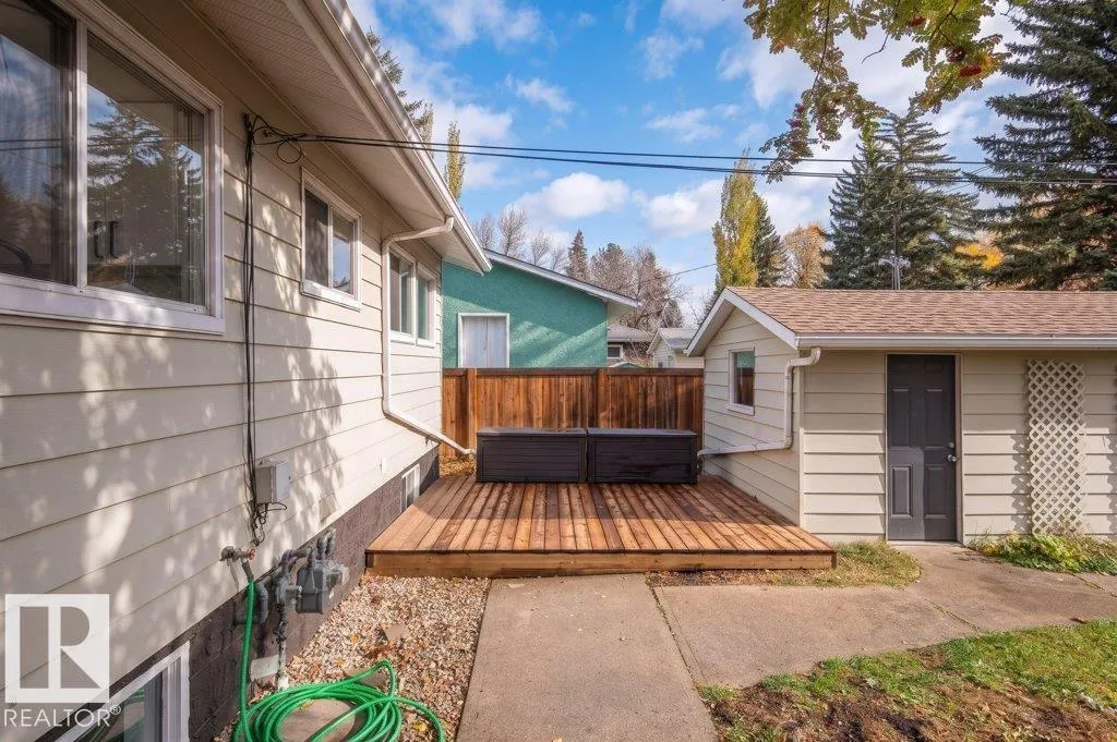 9231 149 ST NW