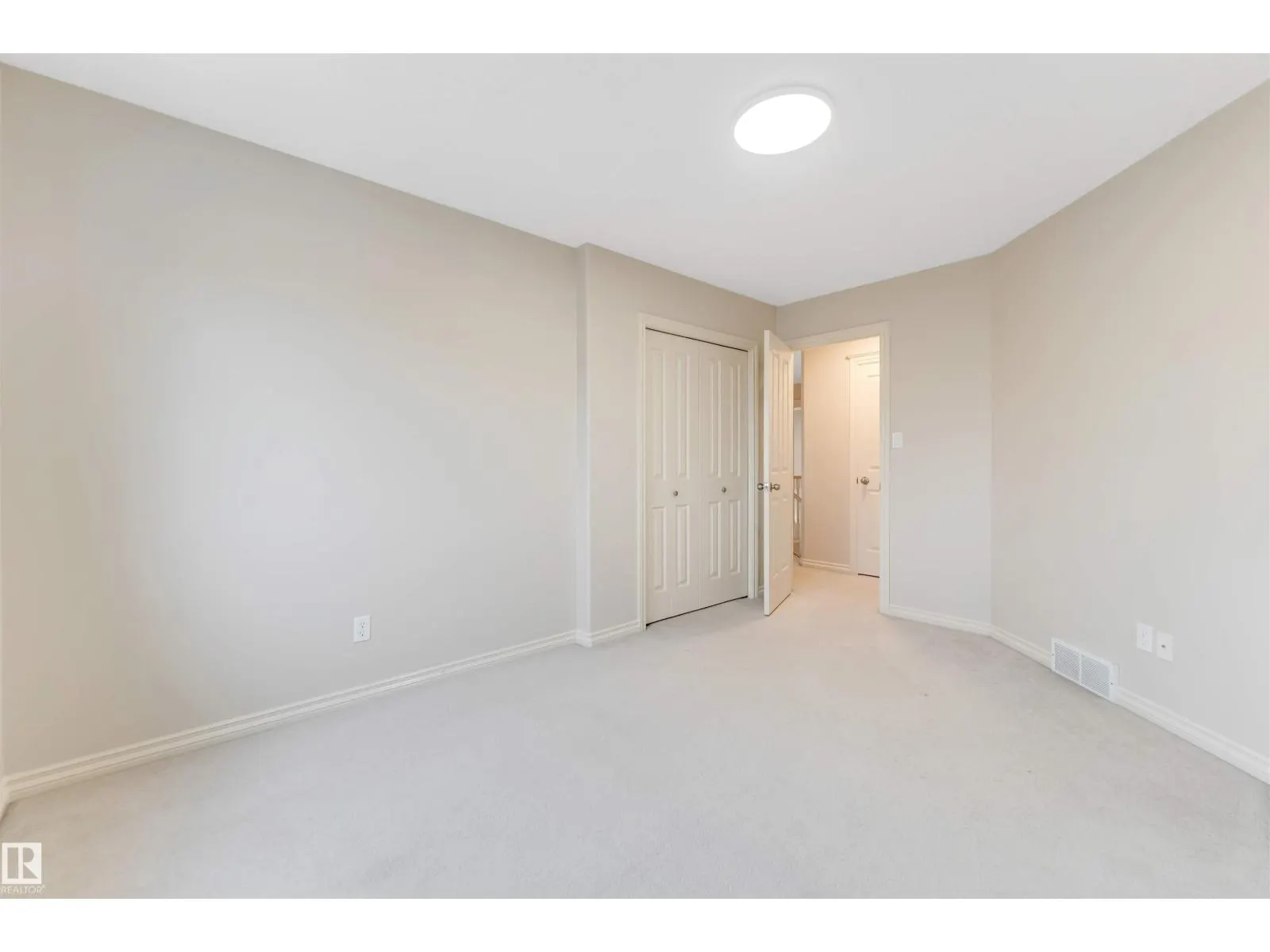 125 Coloniale WY