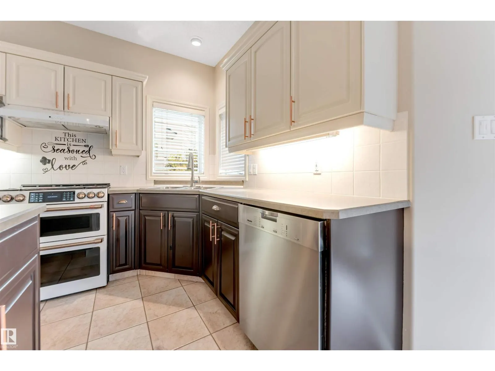 125 Coloniale WY
