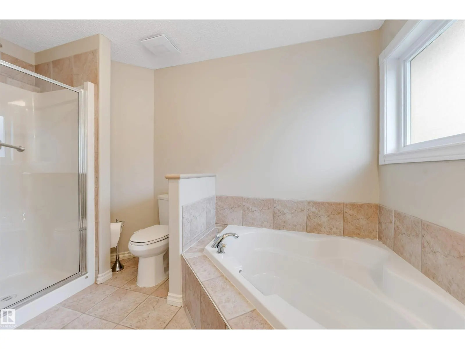 125 Coloniale WY
