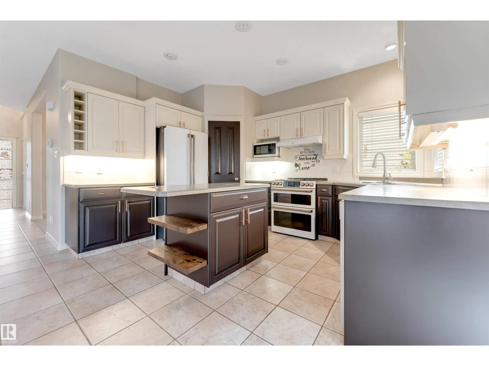 125 Coloniale WY