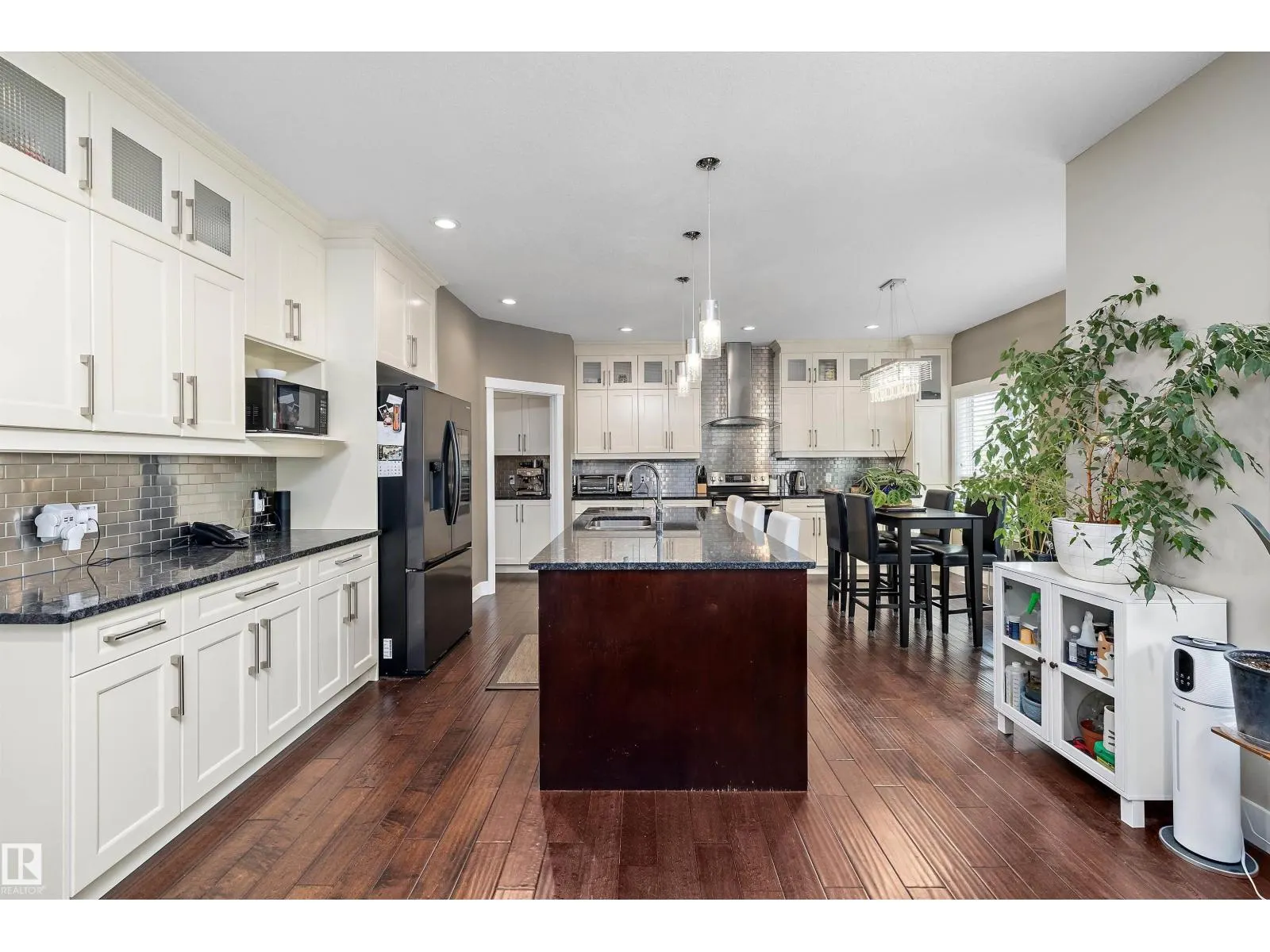 967 175 ST SW