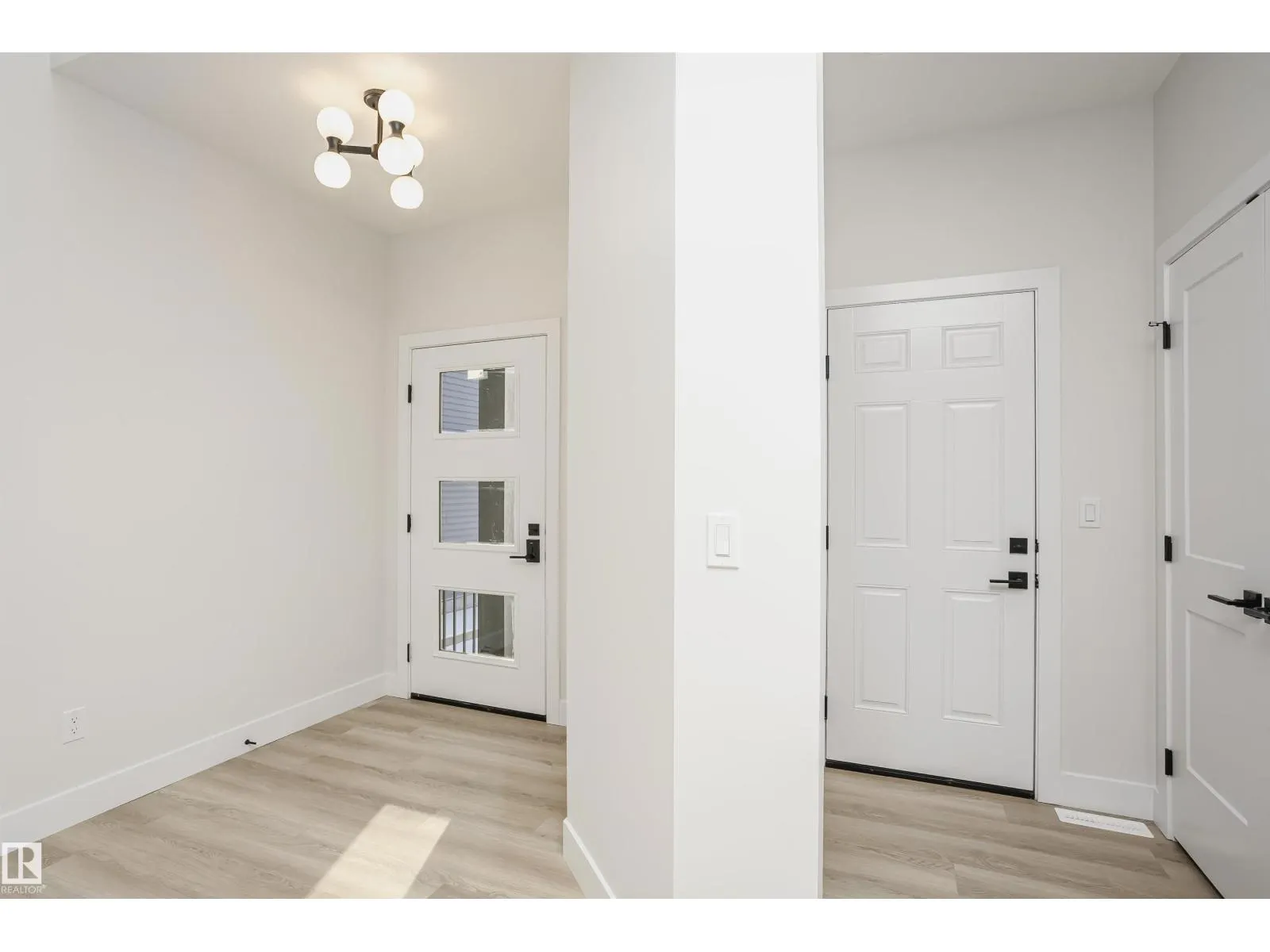 6302 DANSEREAU CR