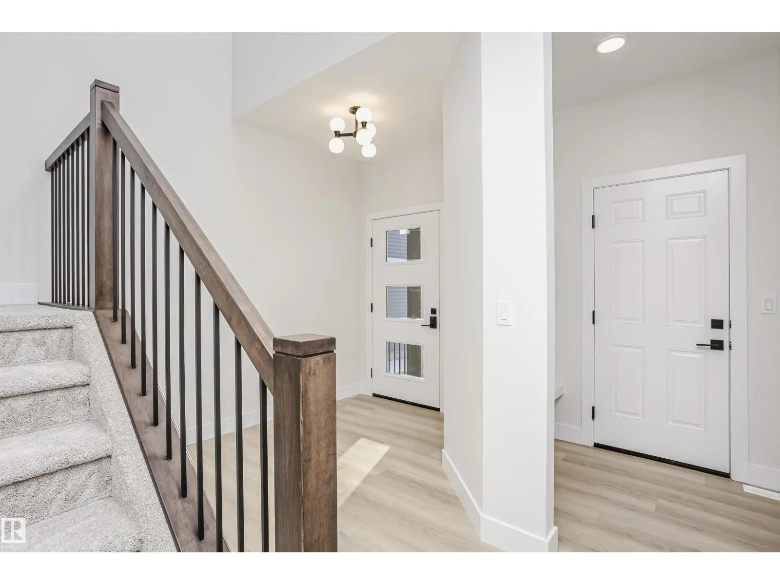 6302 DANSEREAU CR