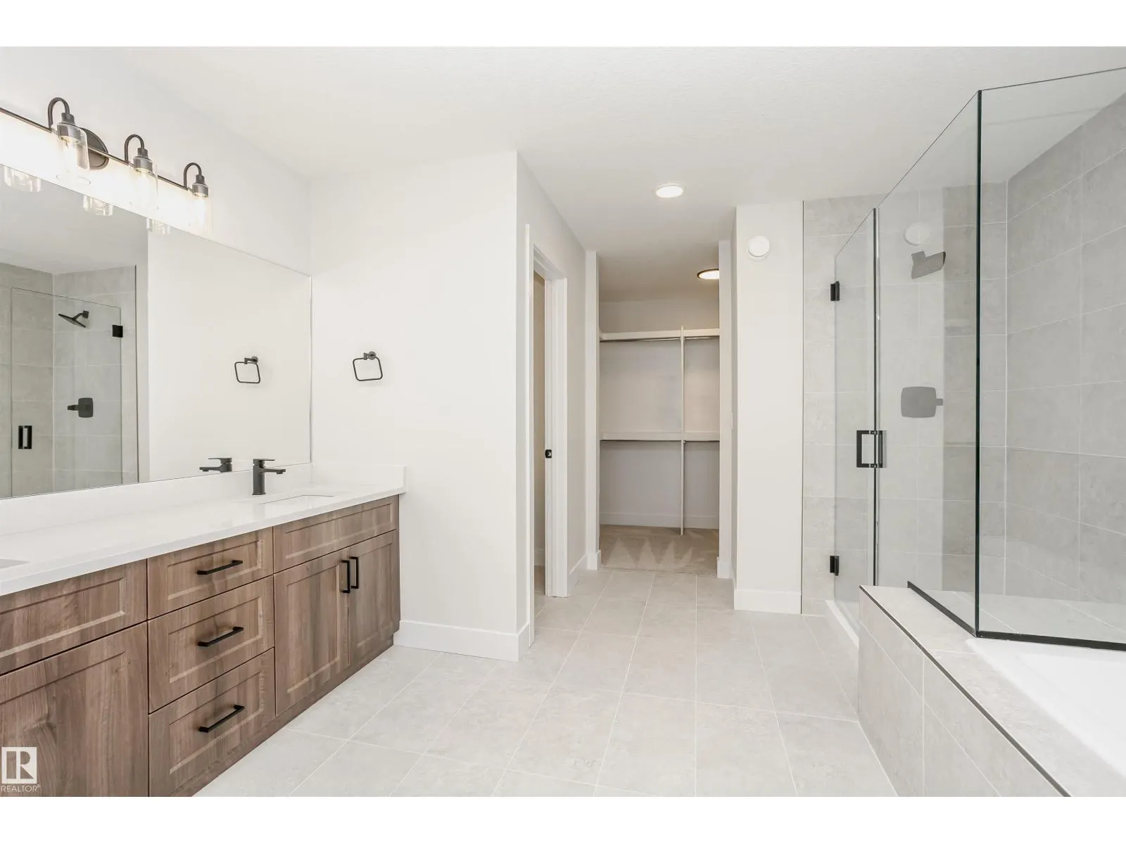 6302 DANSEREAU CR