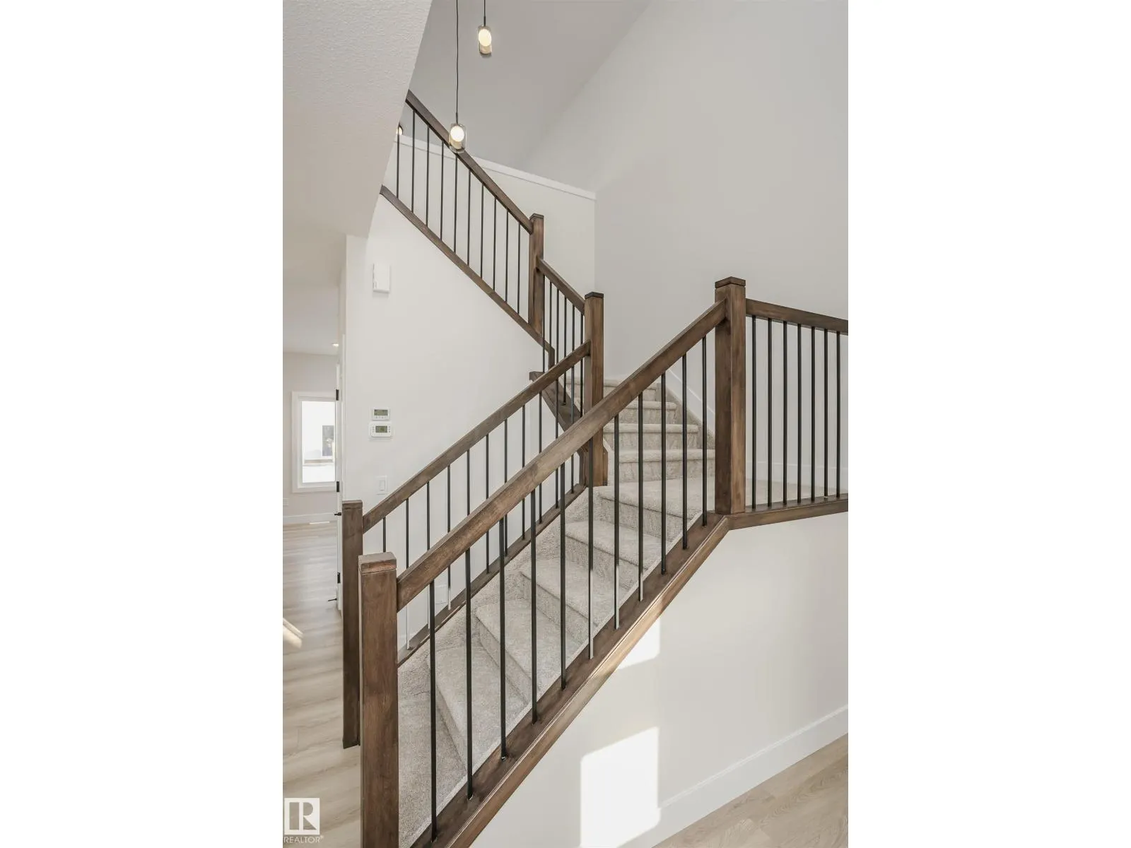 6302 DANSEREAU CR