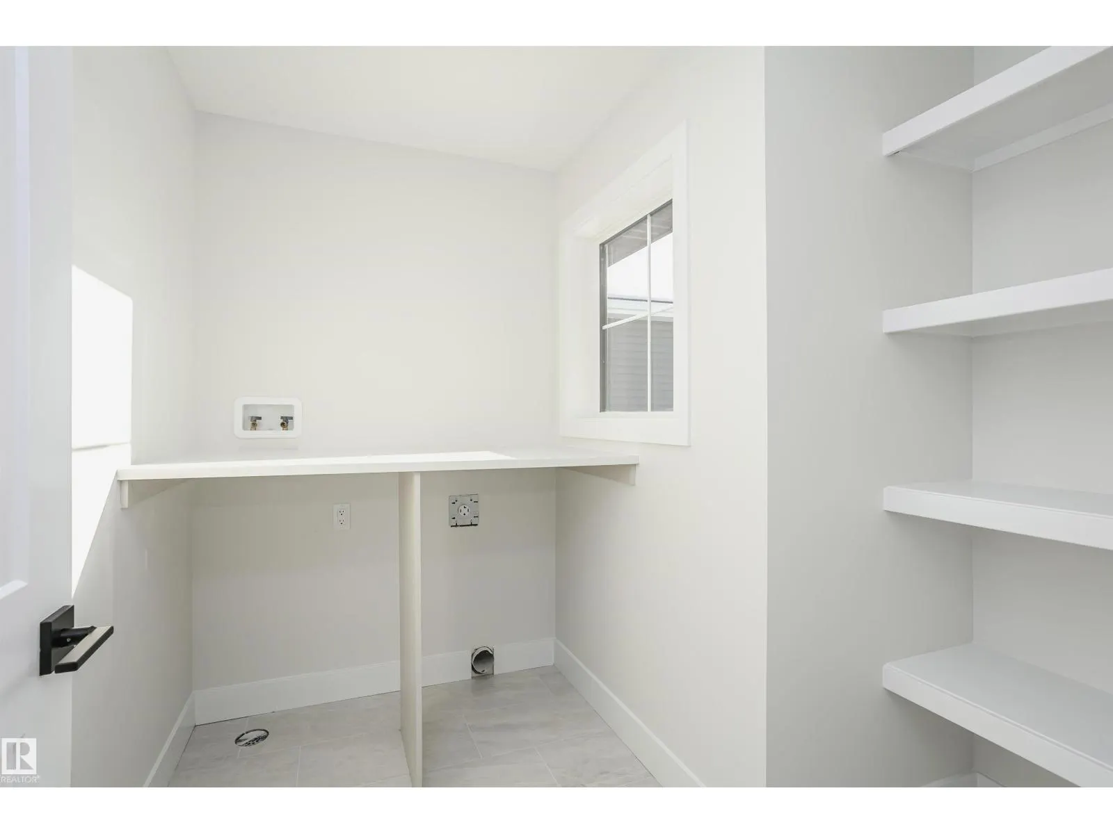 6302 DANSEREAU CR