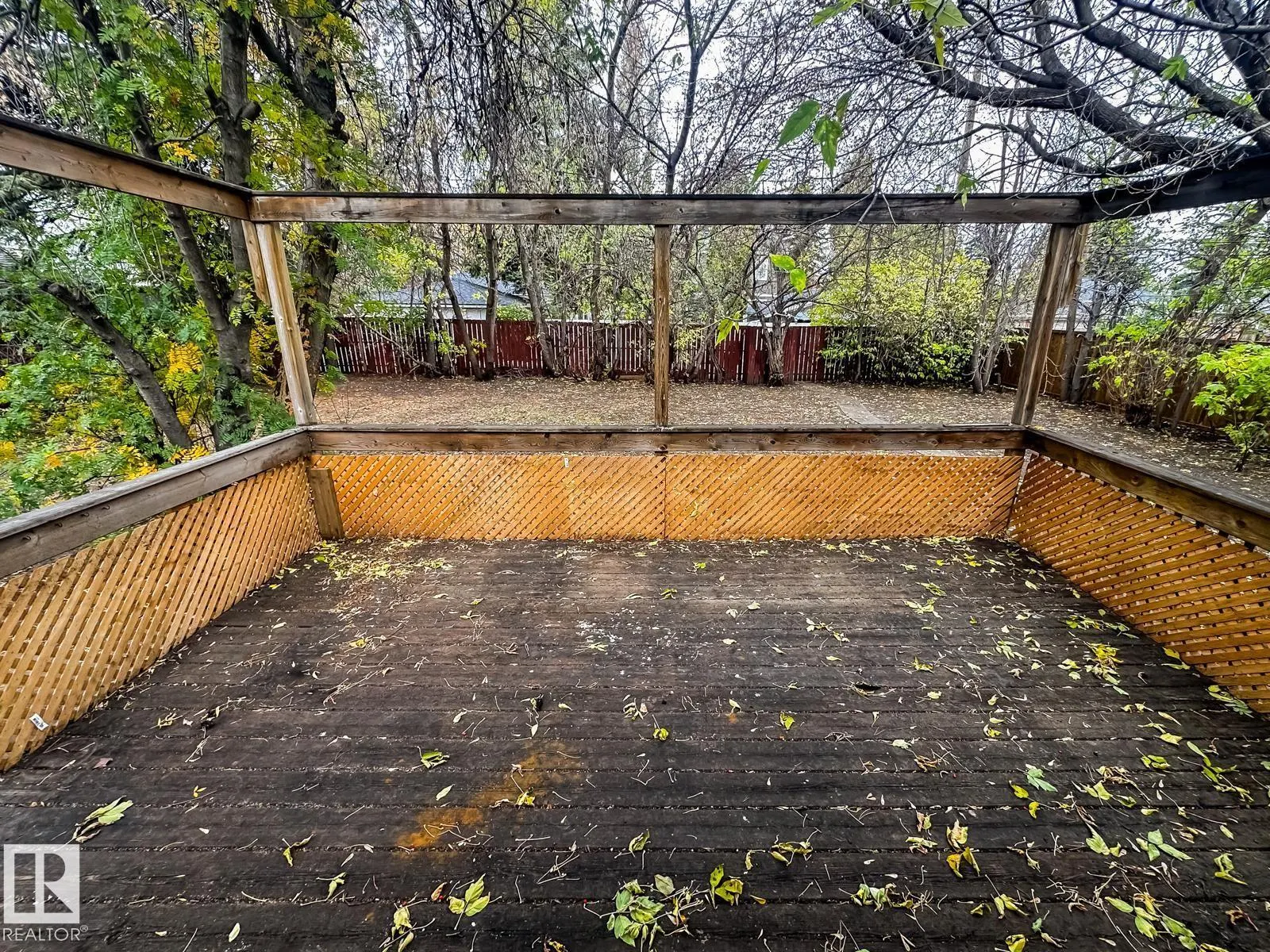 5812 105 AV NW