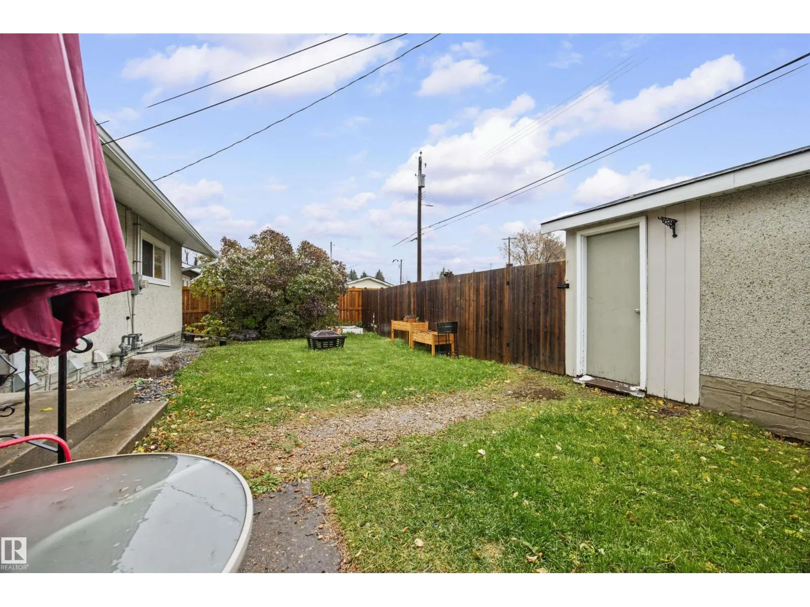 10235 FULTON RD NW
