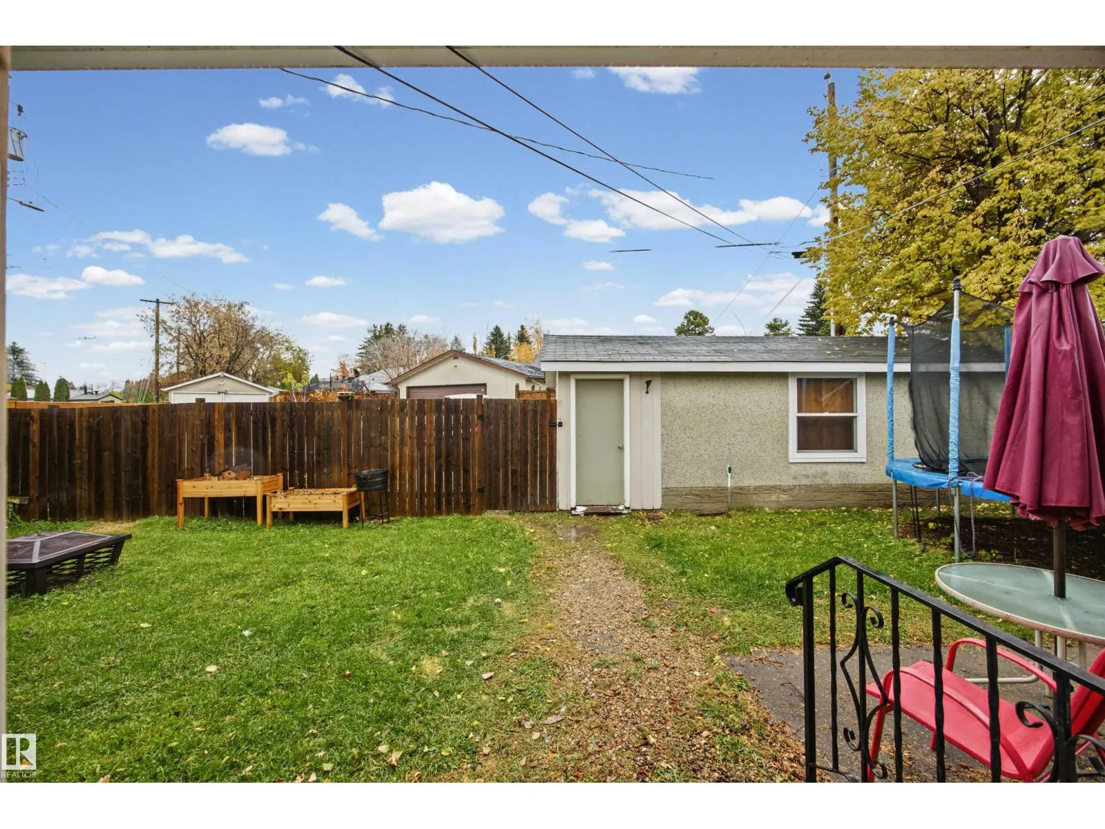 10235 FULTON RD NW