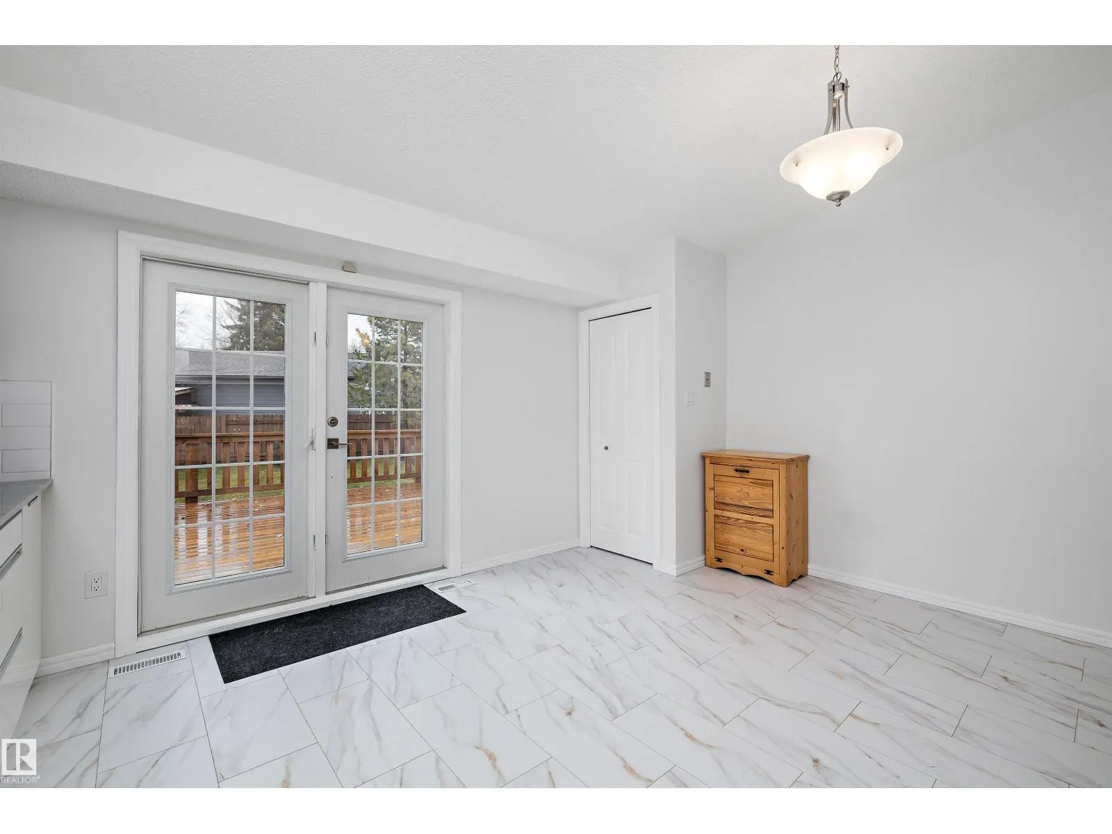 65 WESTPARK WY