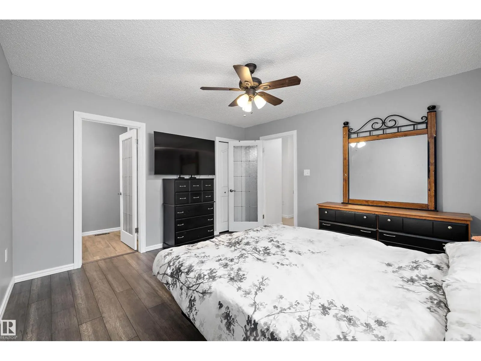 65 WESTPARK WY