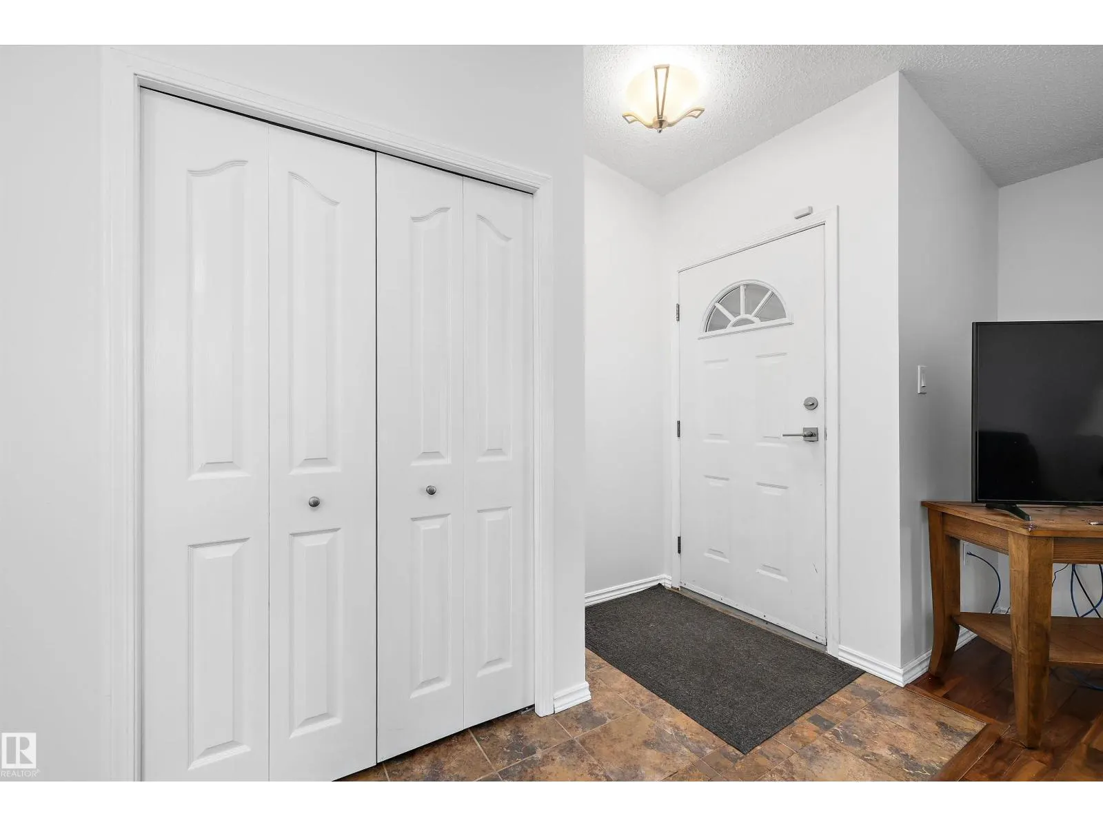 65 WESTPARK WY