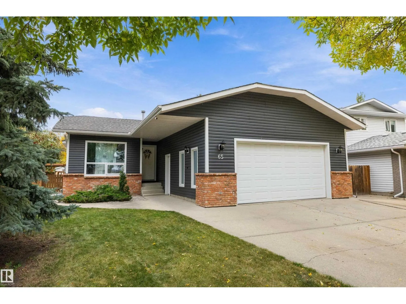 65 WESTPARK WY