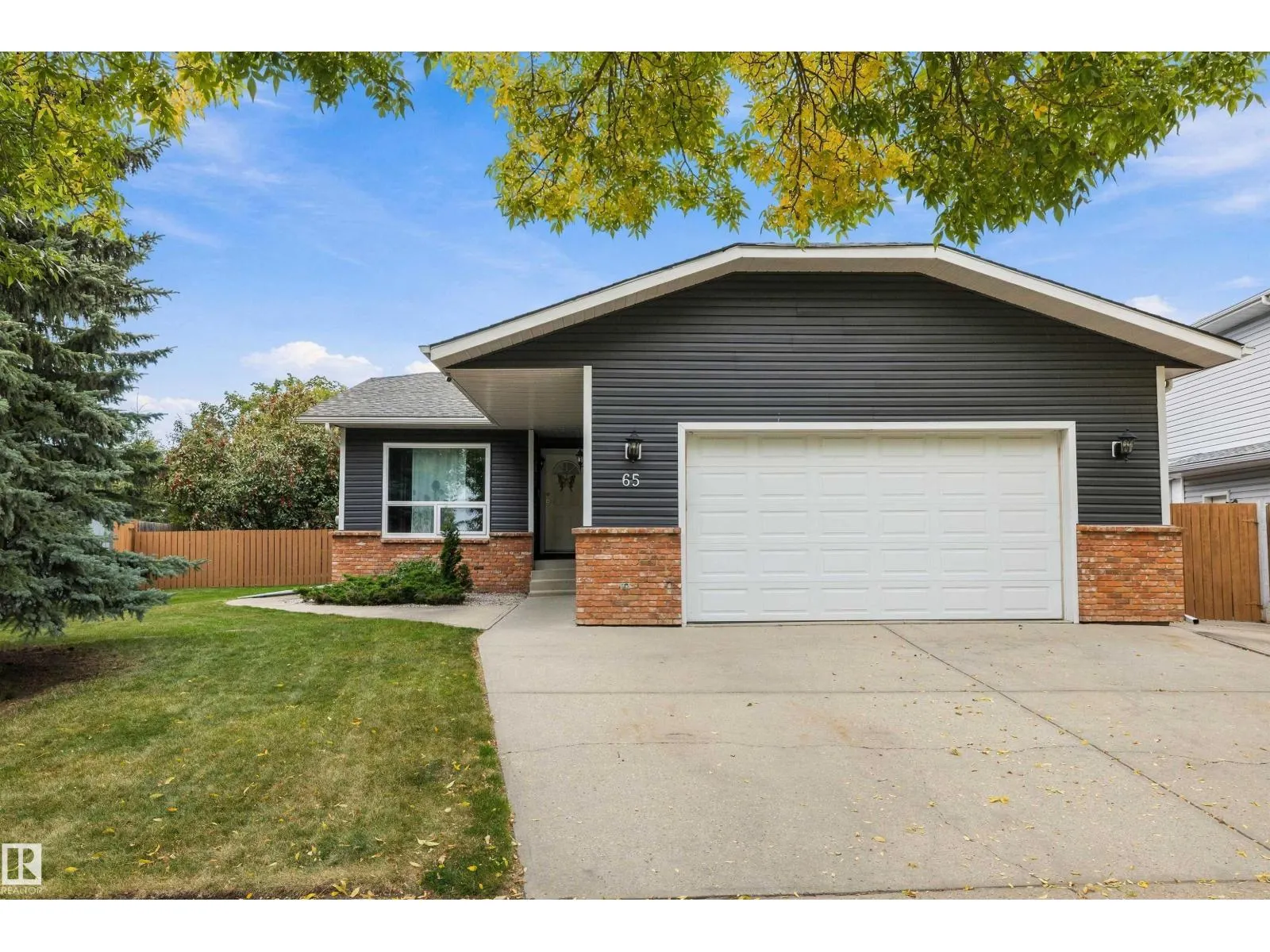 65 WESTPARK WY