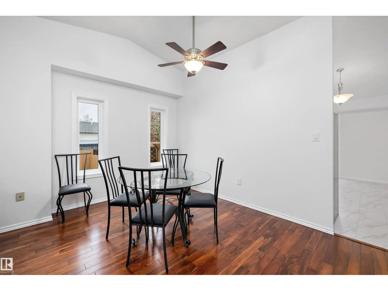 65 WESTPARK WY