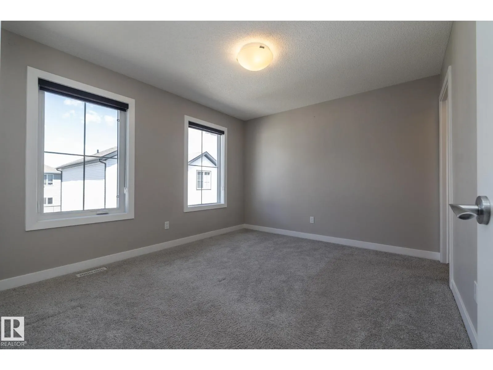 #53 2610 Maple WY NW