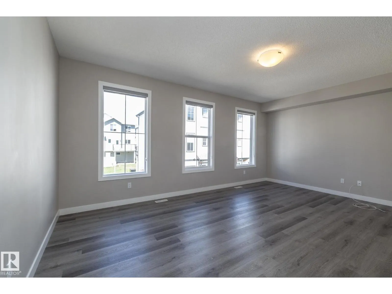 #53 2610 Maple WY NW