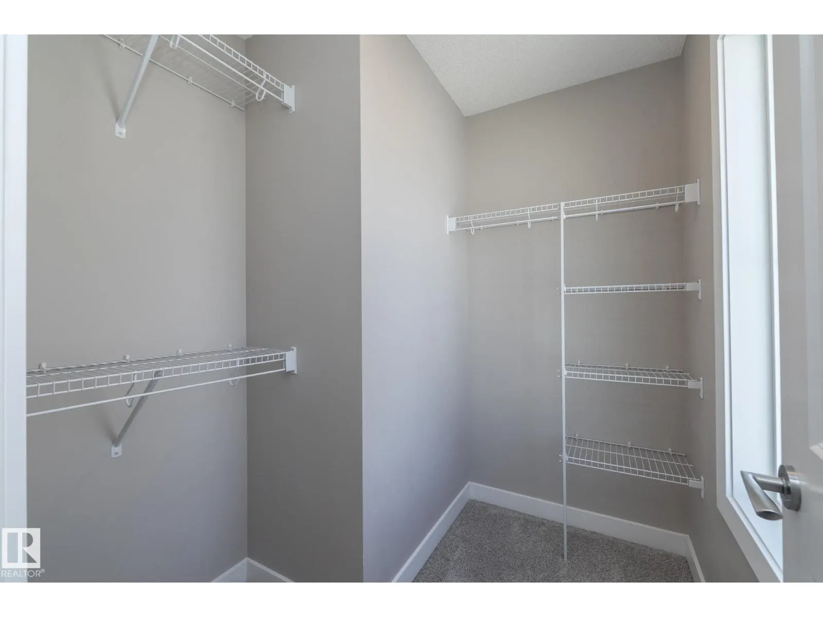 #53 2610 Maple WY NW