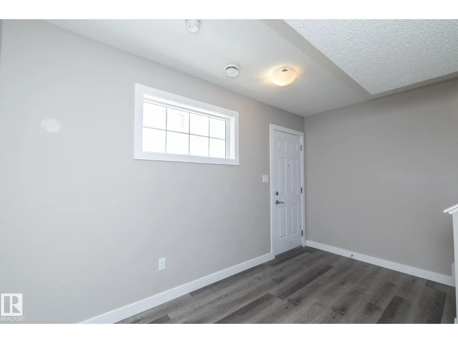 #53 2610 Maple WY NW