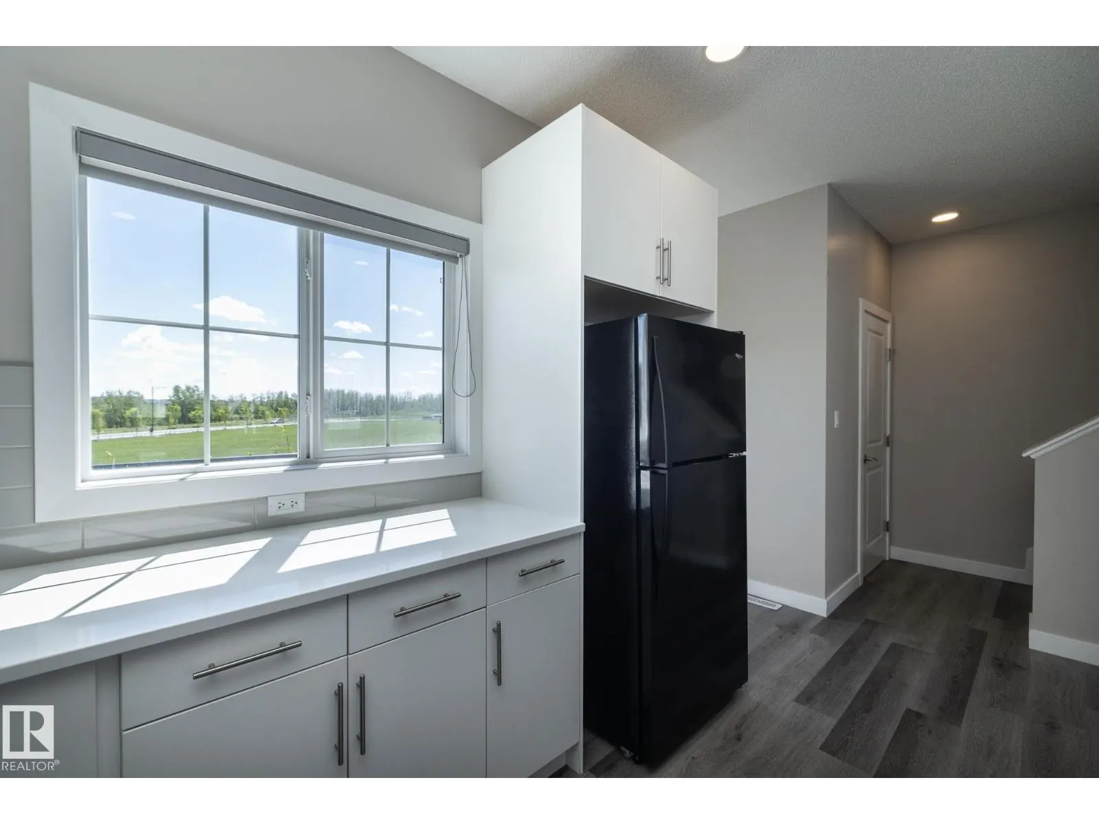 #53 2610 Maple WY NW