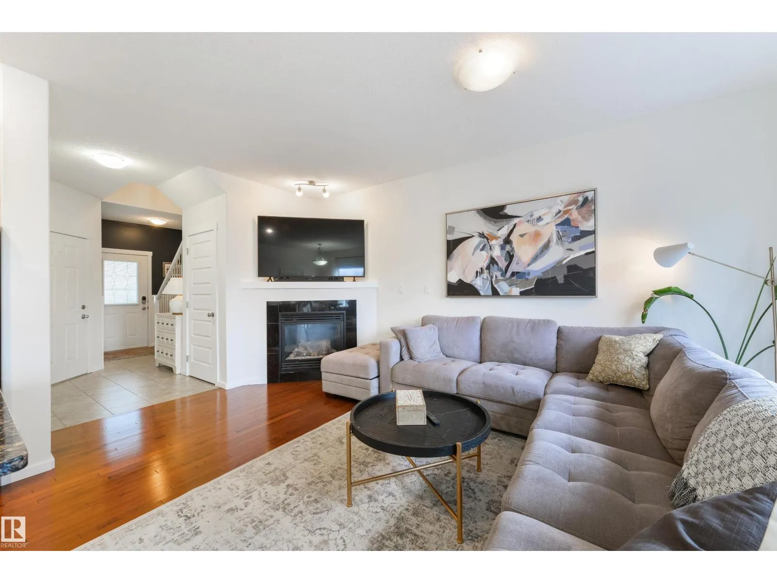 #3 16004 54 ST NW