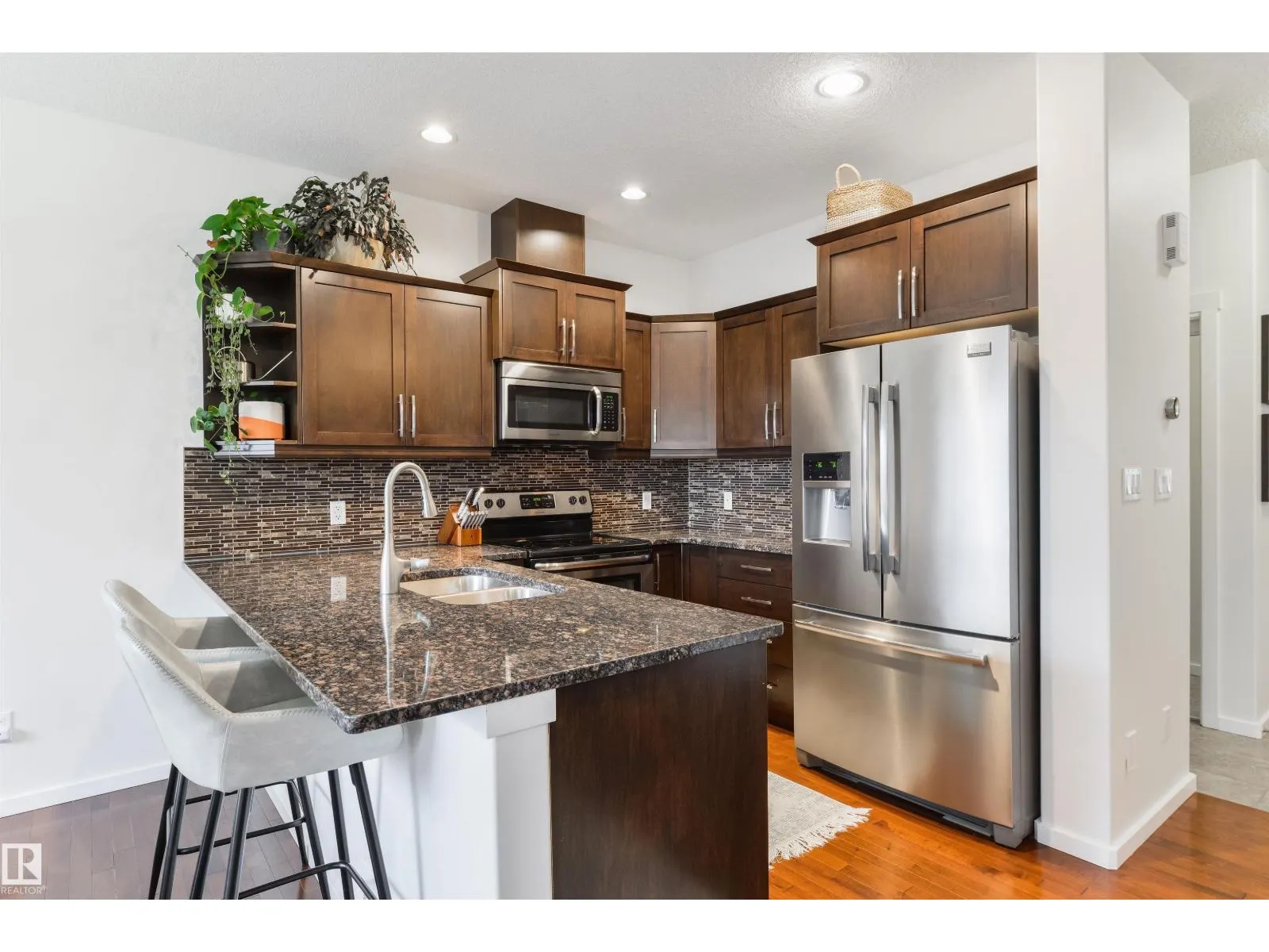#3 16004 54 ST NW
