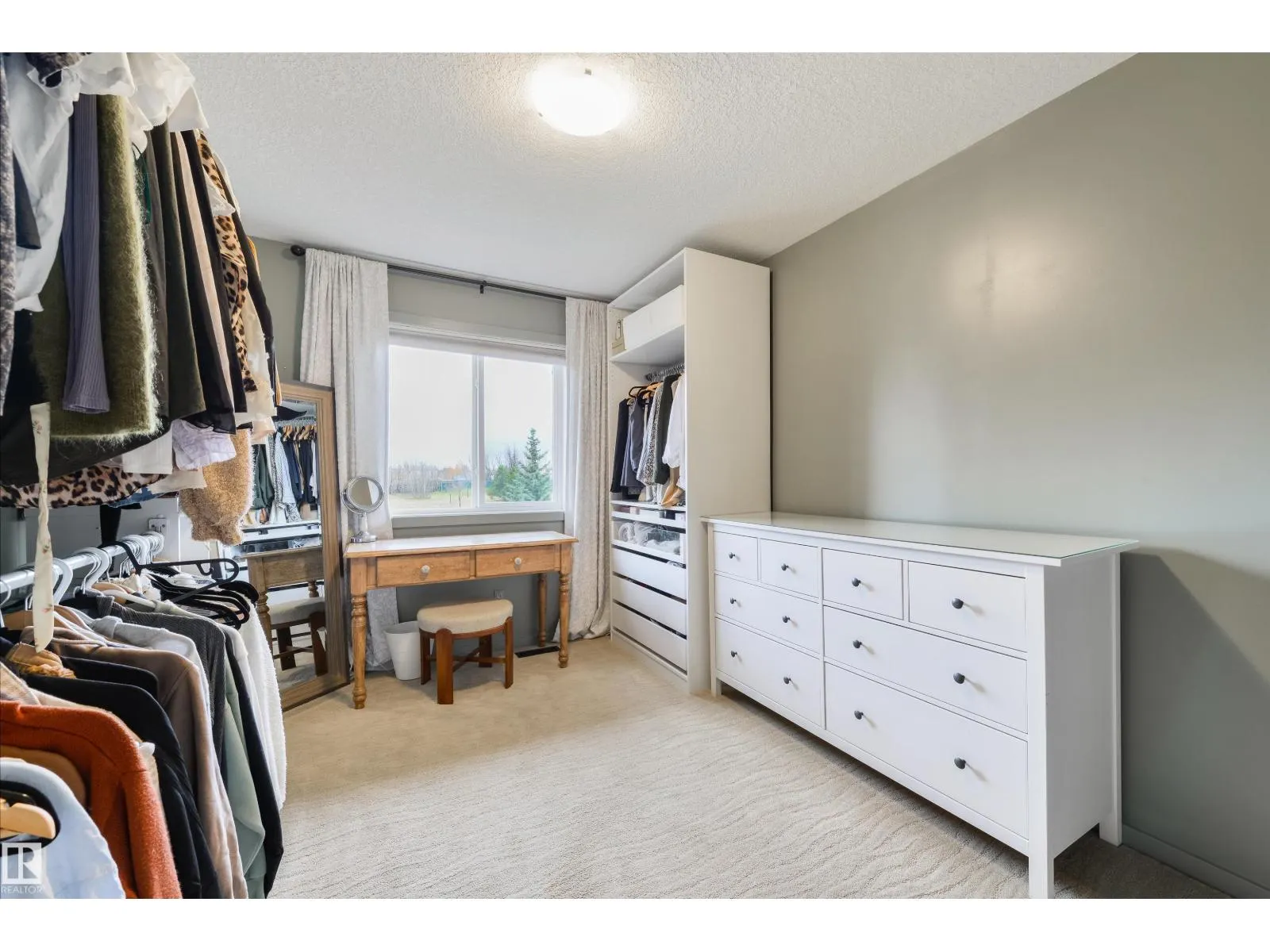 #3 16004 54 ST NW