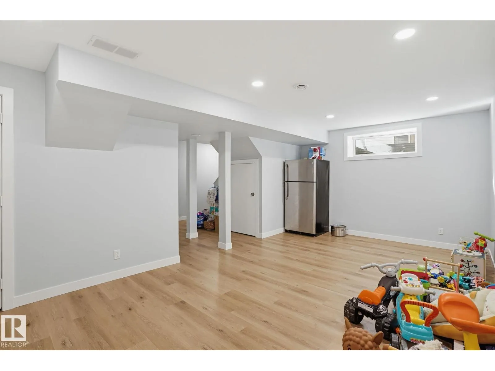 11612 168 AV NW