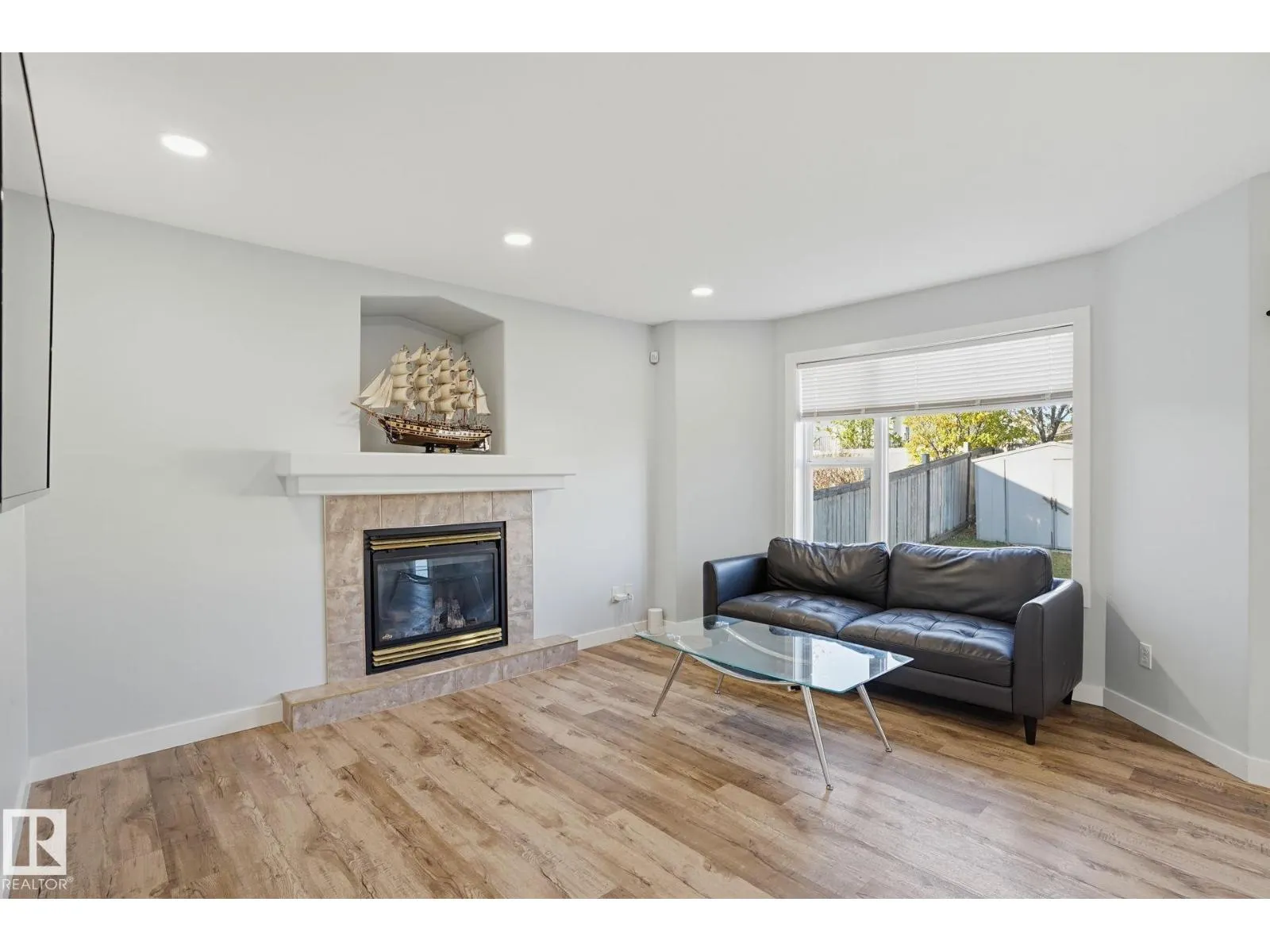 11612 168 AV NW