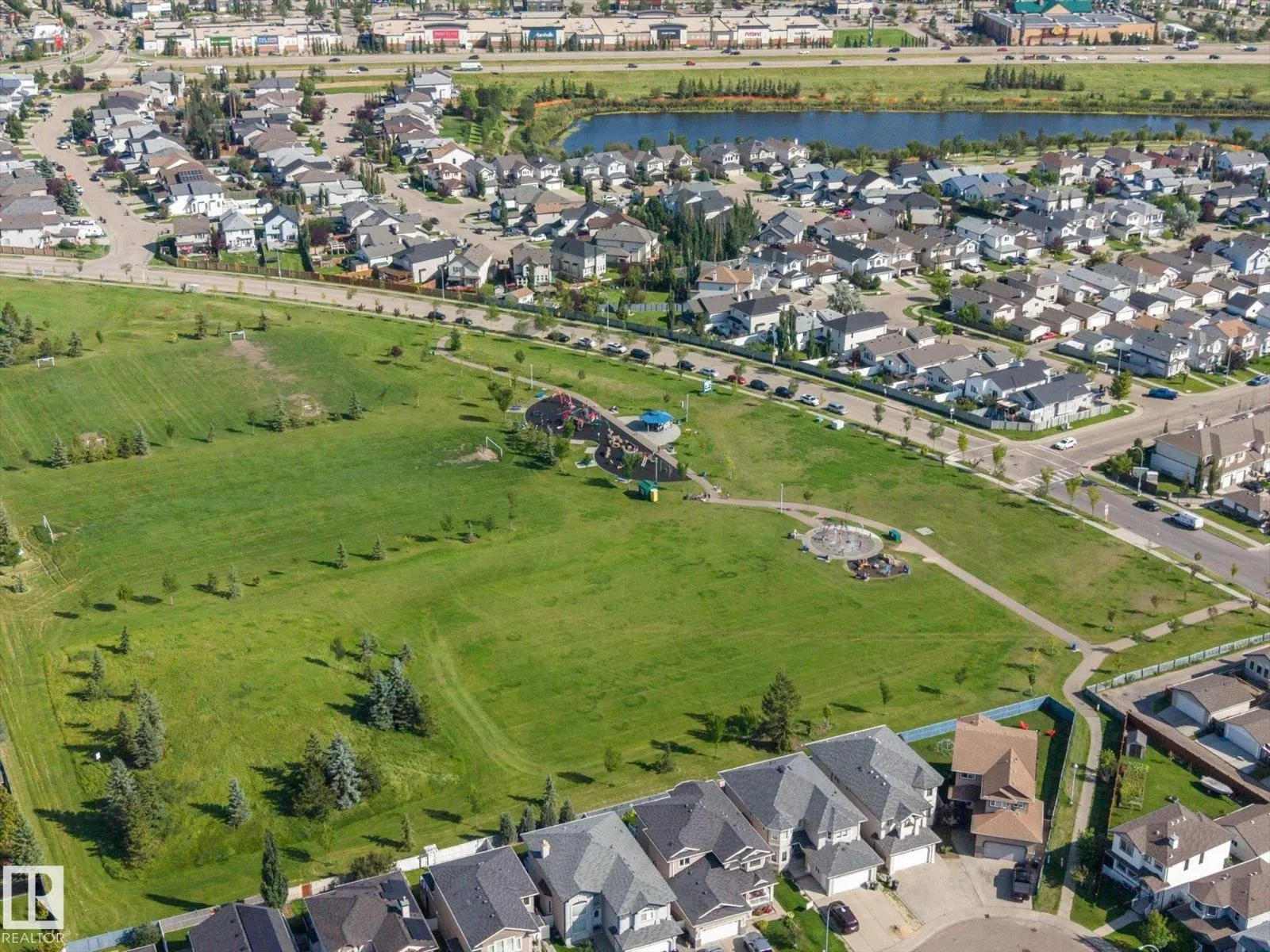 4704 160 AV NW