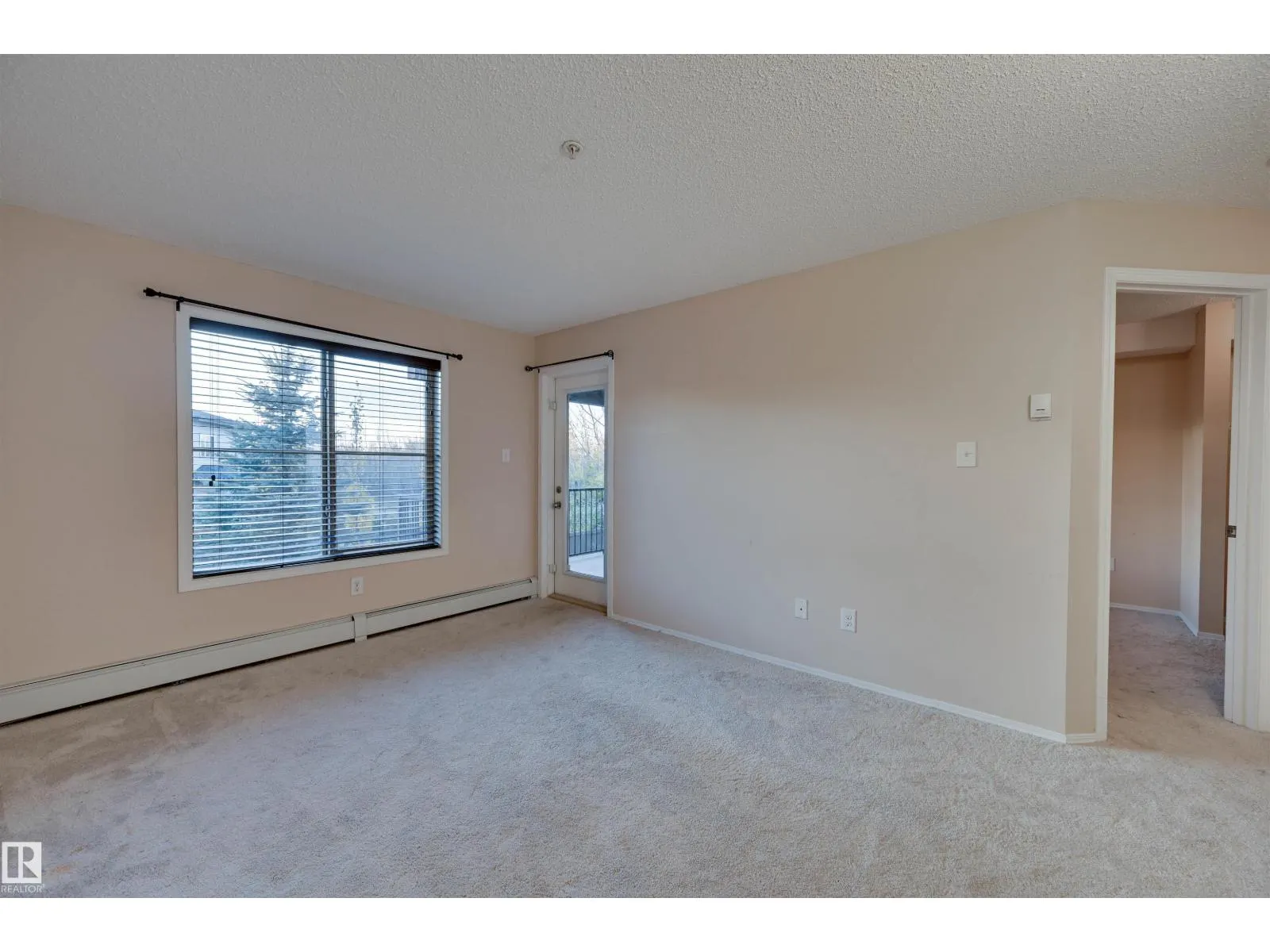 #214 1060 MCCONACHIE BV NW