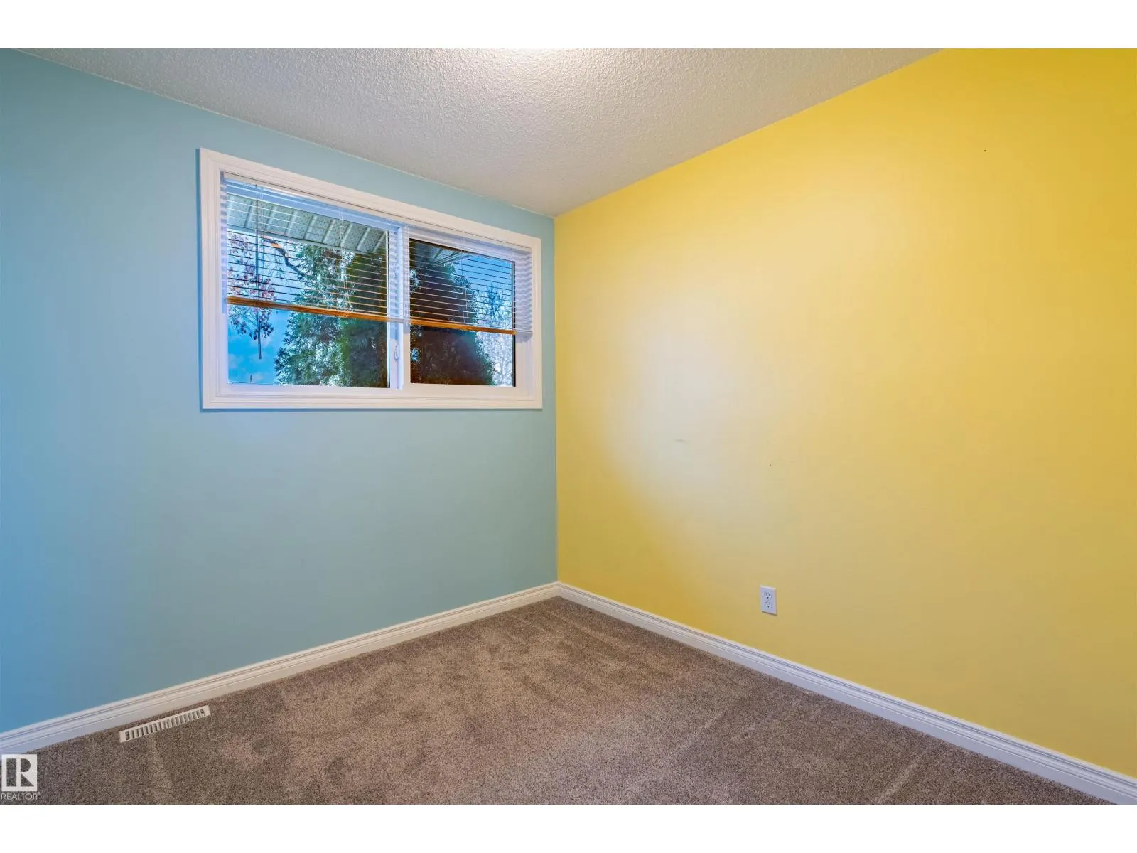 12412 134 ST NW