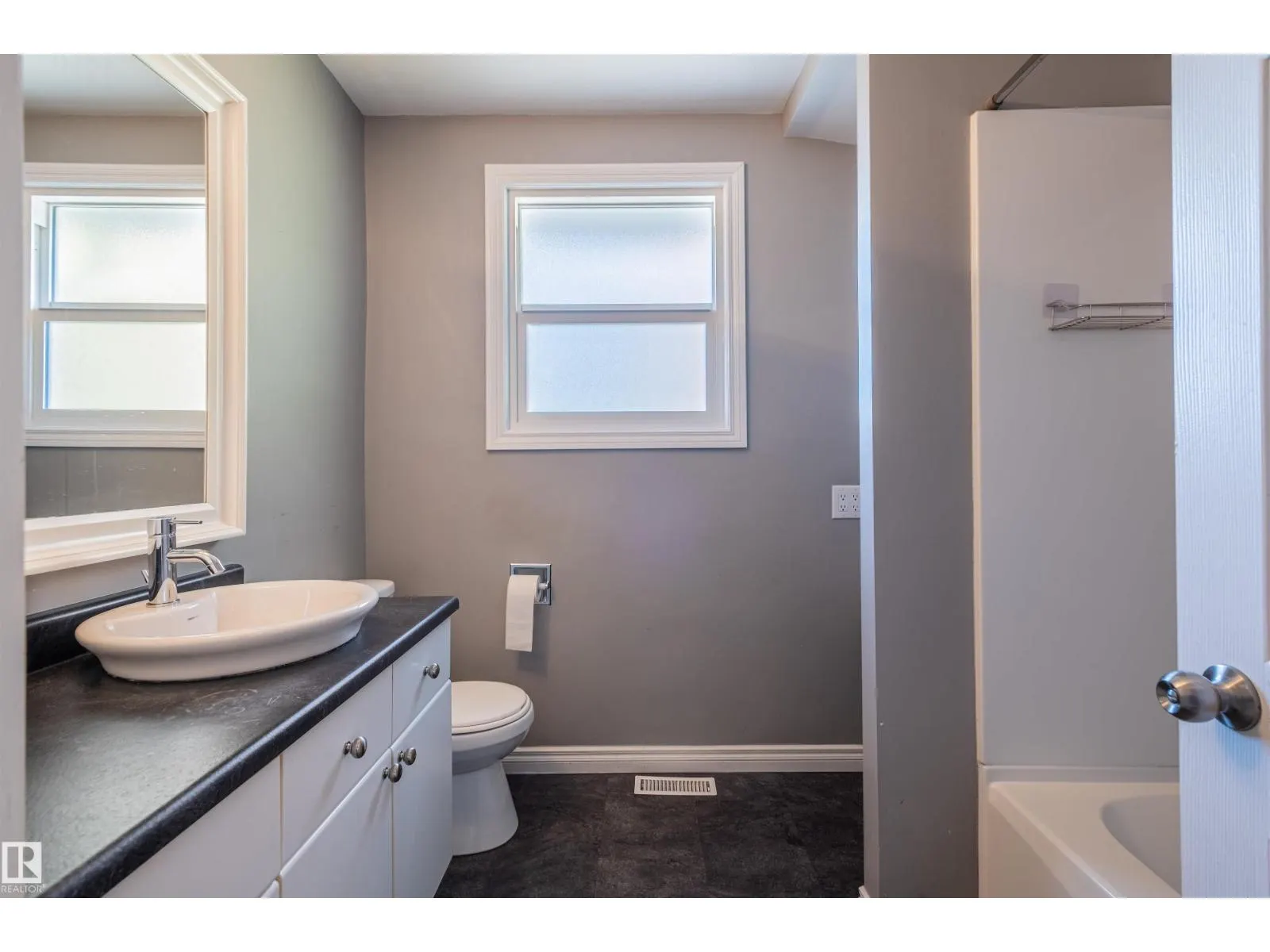 12412 134 ST NW