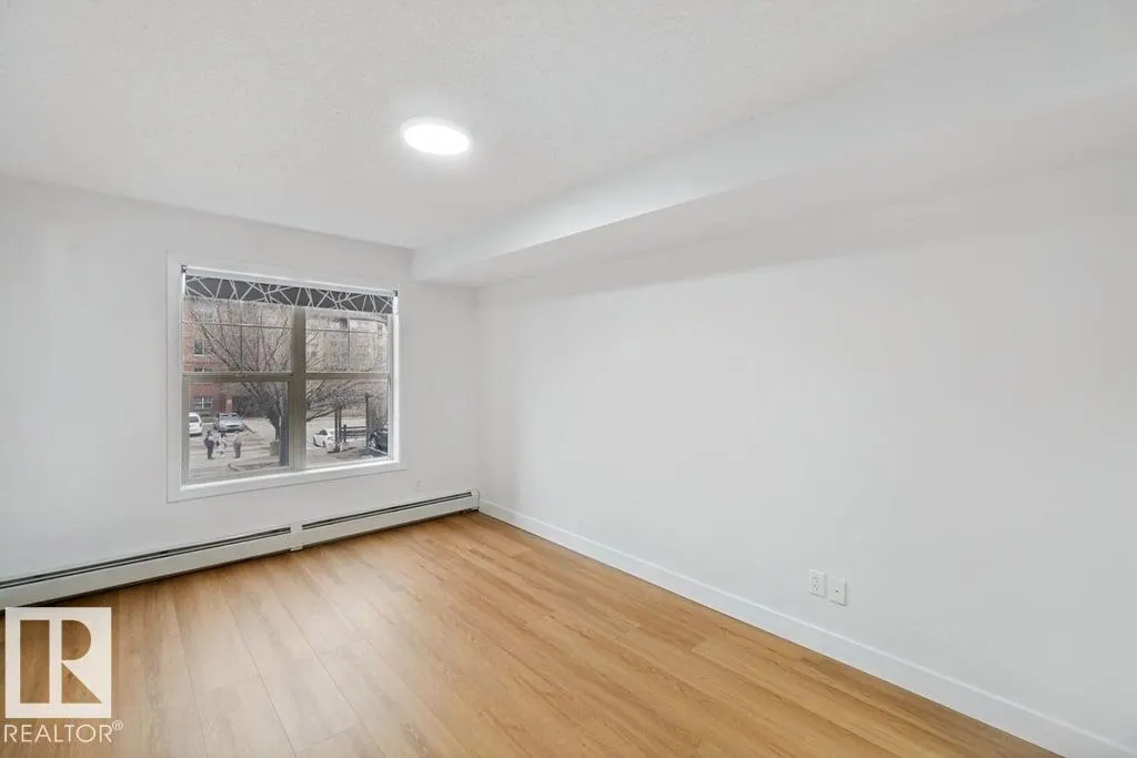 #209 11449 ELLERSLIE RD SW