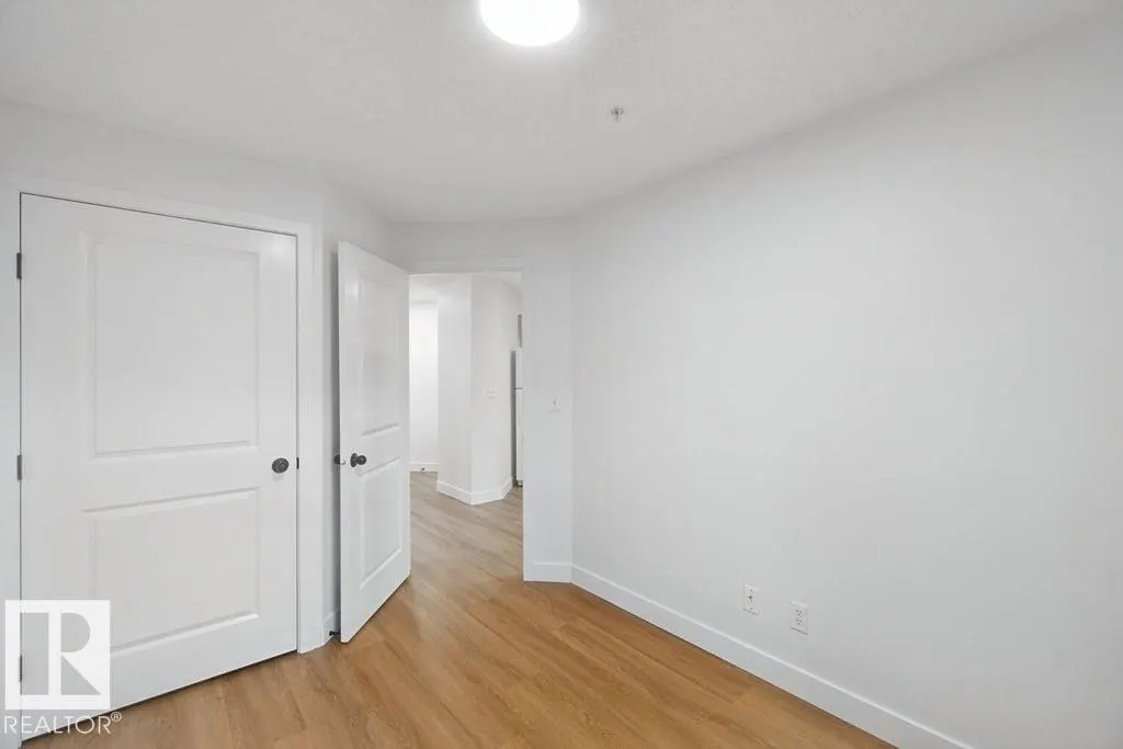 #209 11449 ELLERSLIE RD SW