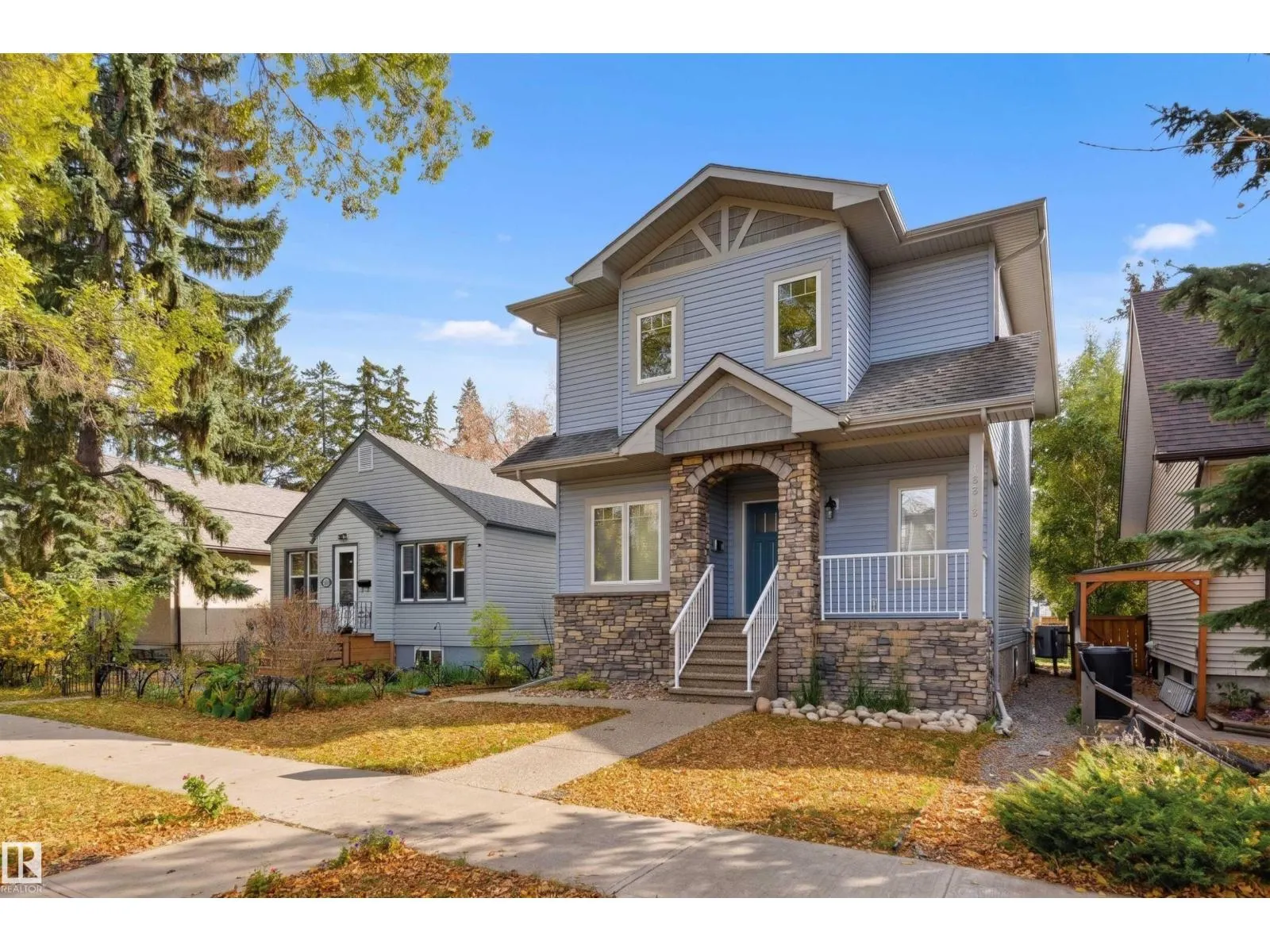 10513 75 AV NW