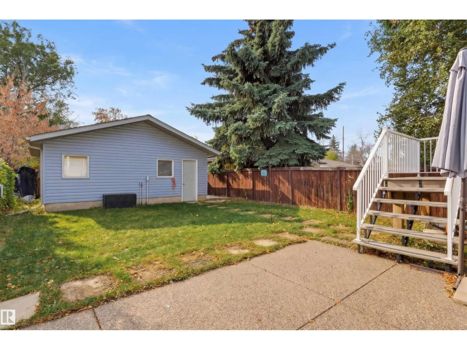 10513 75 AV NW