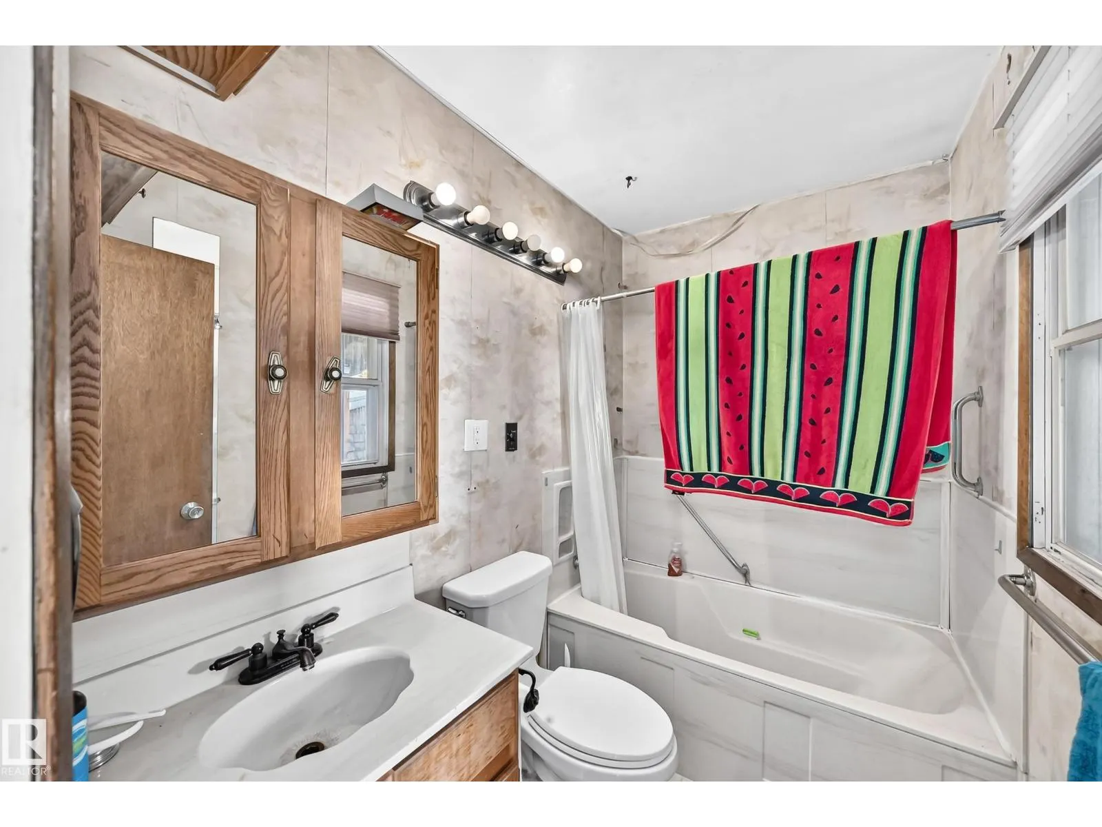 12110 58 ST NW