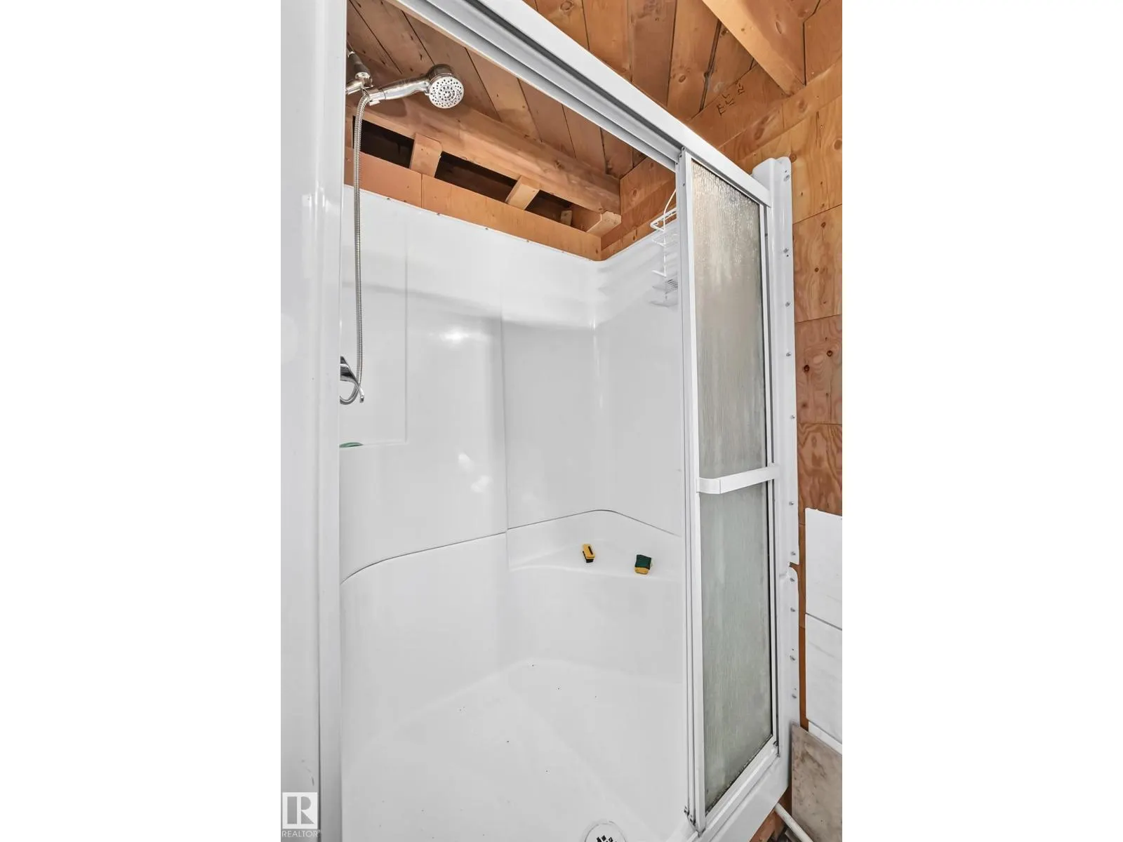 12110 58 ST NW