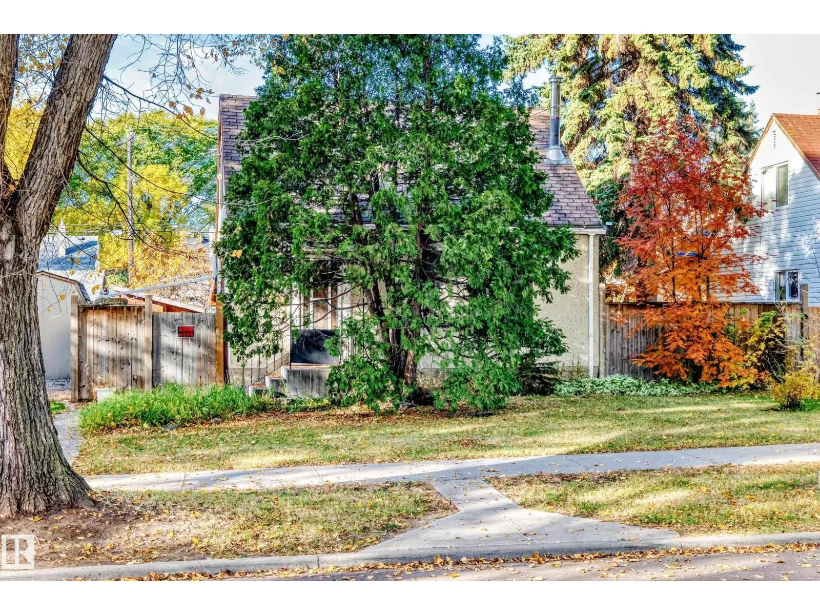 12110 58 ST NW