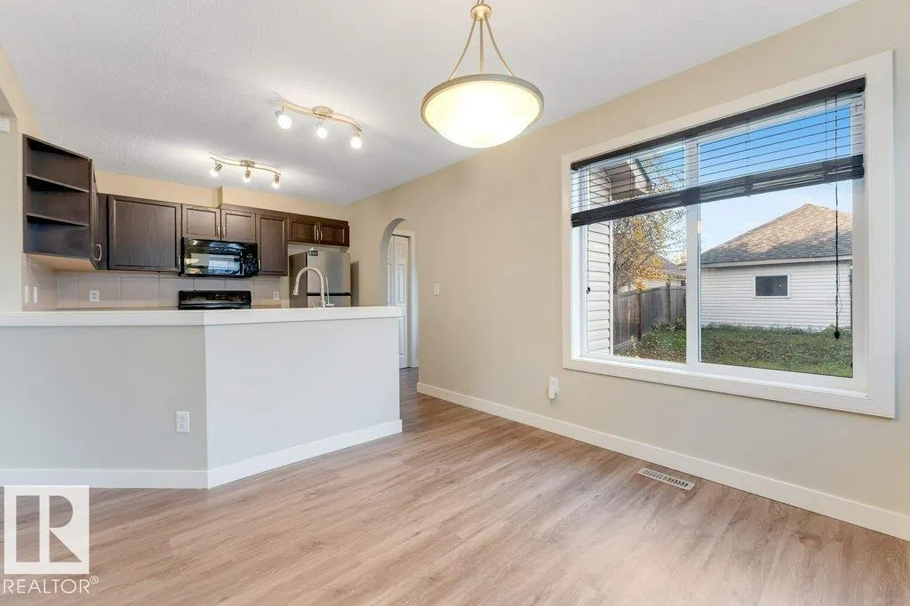 4984 TERWILLEGAR CM NW