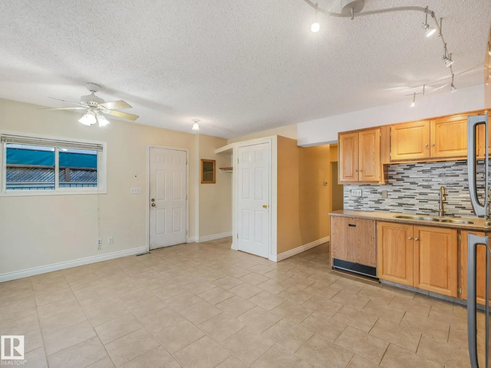 12209 94 ST NW