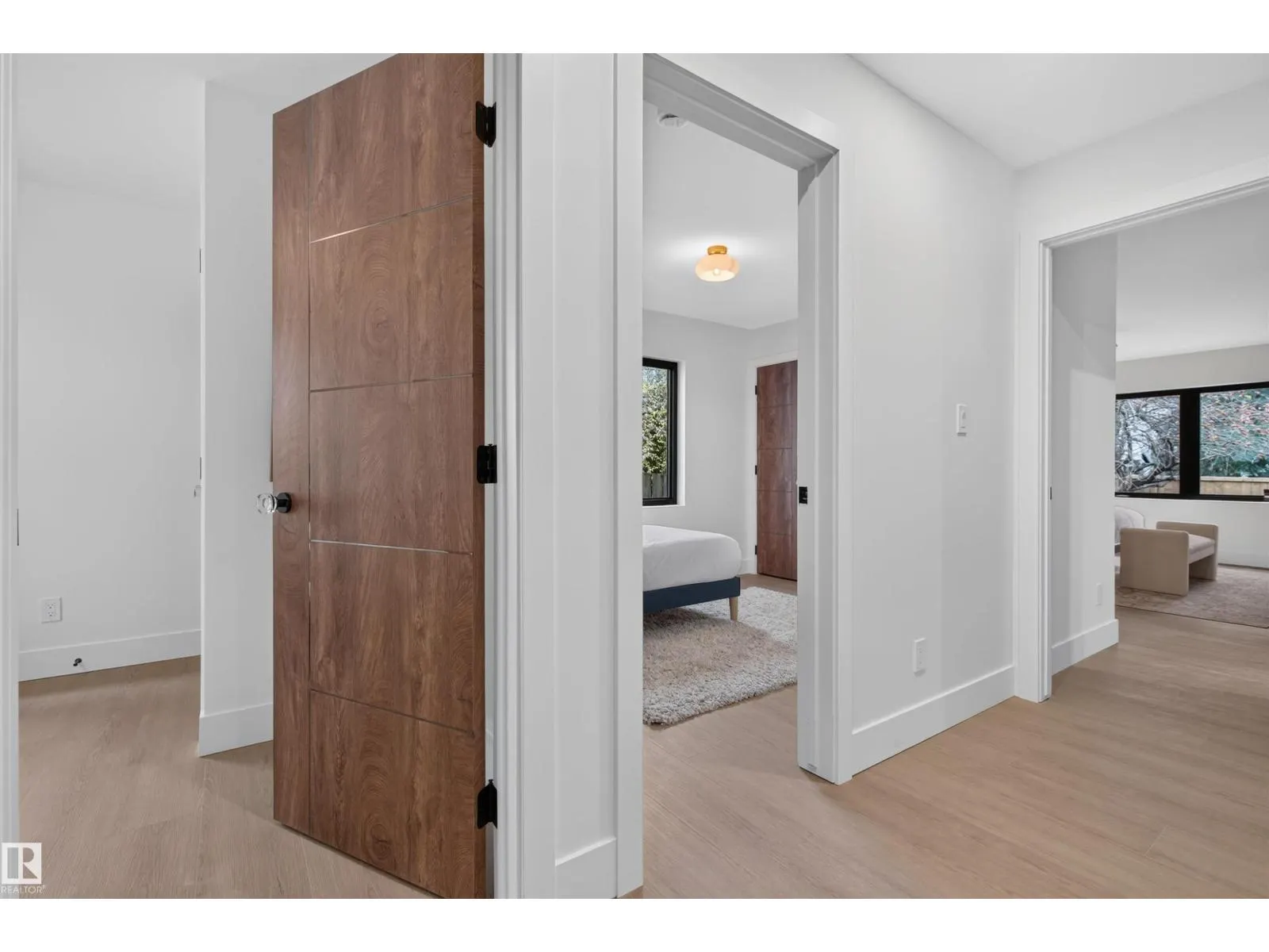 135 WALKER RD NW
