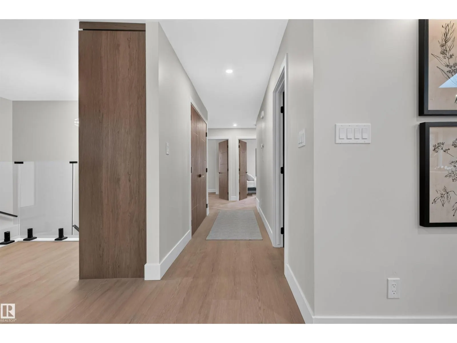 135 WALKER RD NW
